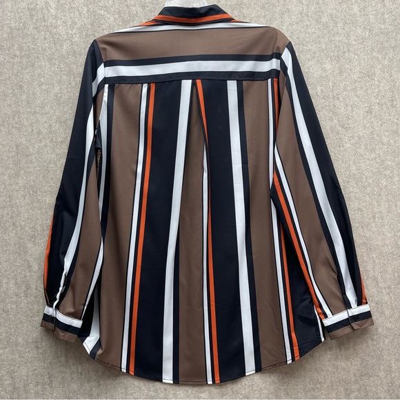 Women's Graphic Button Down Collared Long Sleeve Shirt L - Picture 2 of 6